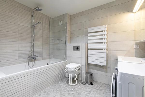 Paris 16ème, Appartement 3 Chambres -  105 m² à vendre