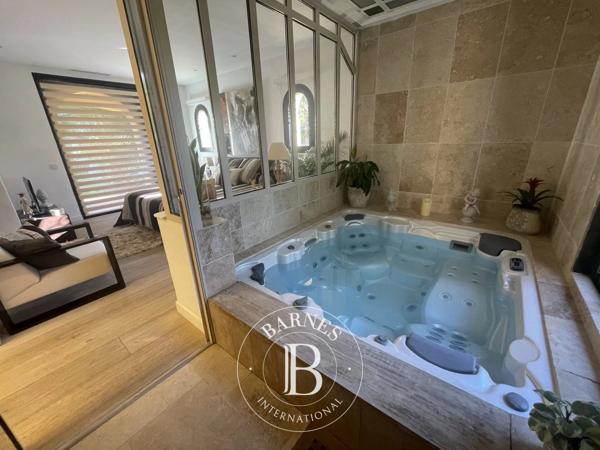 Perpignan, Maison 3 Chambres -  222 m² à vendre