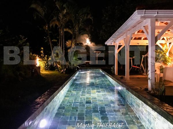 Une demeure unique face à la mer, au cœur de Trinité