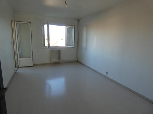 Appartment T4 avec vue sur la Cité
