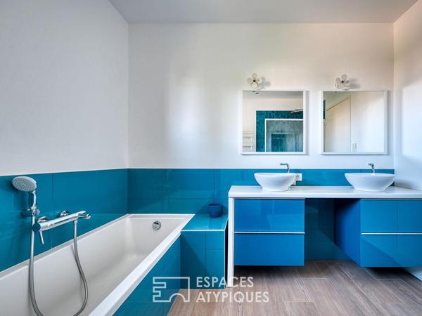 Architecture contemporaine avec son jardin secret quartier Saint-Marc