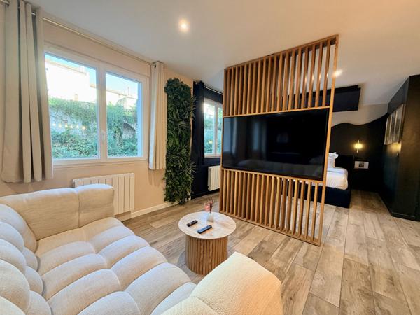 Appartement 1 pièce 53 m2