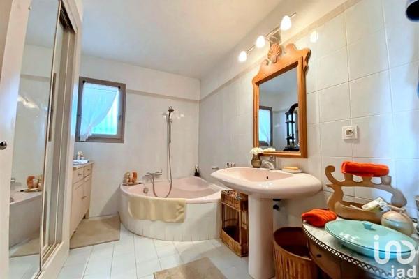 Maison à vendre 6 pièces 195 m² Pernes-les-Fontaines