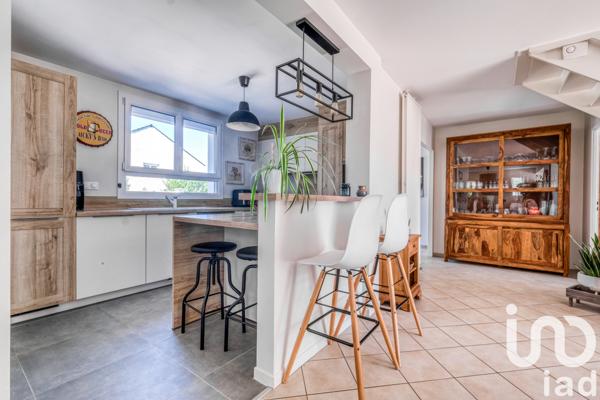 Maison à vendre 8 pièces 165 m² Mareuil-lès-Meaux