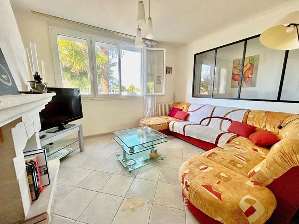 Maison 3 chambres avec jardin et garage à Châtelaillon-Plage €460 000 ** - Référence MR640ED2