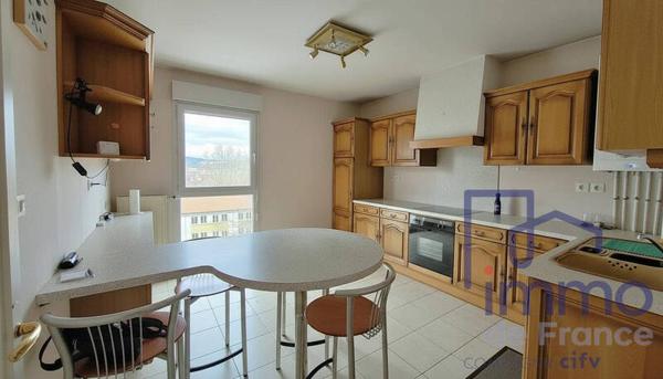 Appartement 5 pièces                                        - 42000 Saint-Étienne Réf : 2588-CIFVFOREZVELAY
