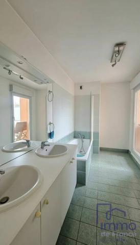 Appartement 5 pièces                                        - 42000 Saint-Étienne Réf : 2588-CIFVFOREZVELAY