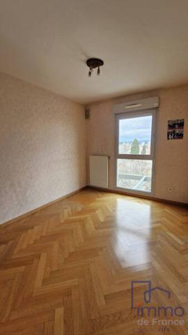 Appartement 5 pièces                                        - 42000 Saint-Étienne Réf : 2588-CIFVFOREZVELAY