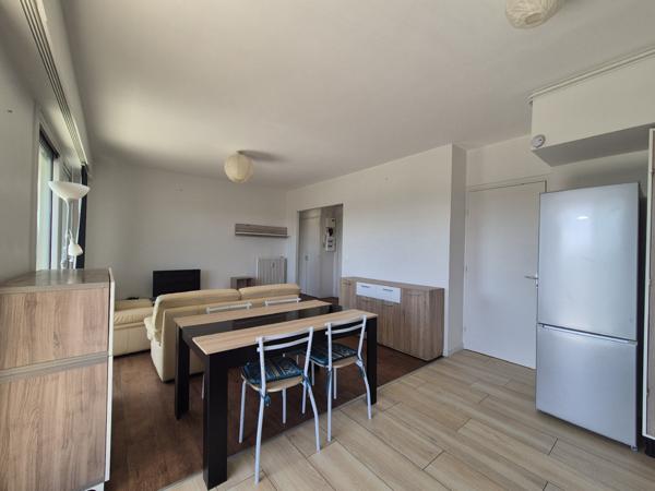 Appartement 2 pièce(s) 1 chambre(s) 48.7 m²