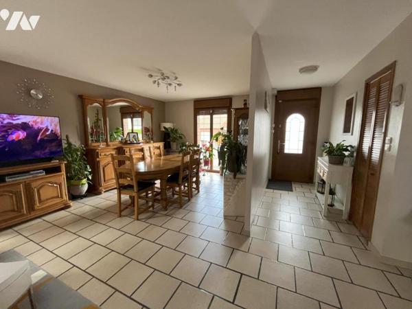 ENSEMBLE IMMOBILIER AVEC DEUX LOGEMENTS