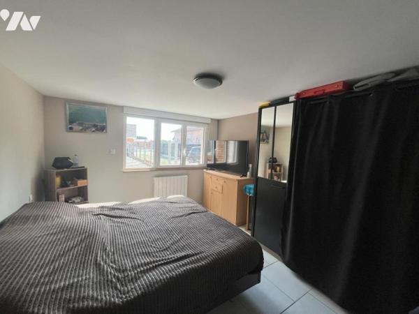 ENSEMBLE IMMOBILIER AVEC DEUX LOGEMENTS