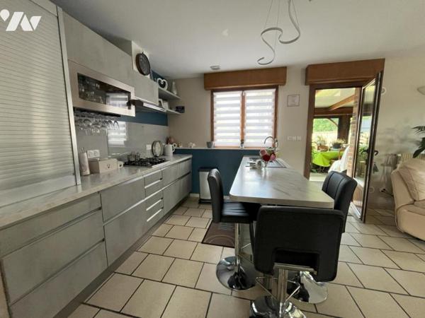 ENSEMBLE IMMOBILIER AVEC DEUX LOGEMENTS