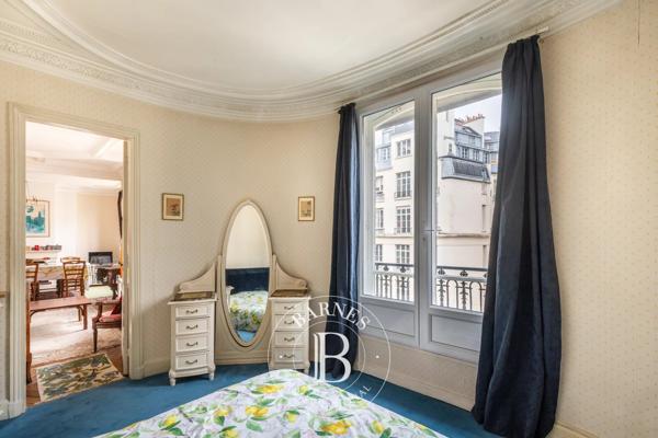 Paris 16ème, Appartement 1 Chambre -  52 m² à vendre