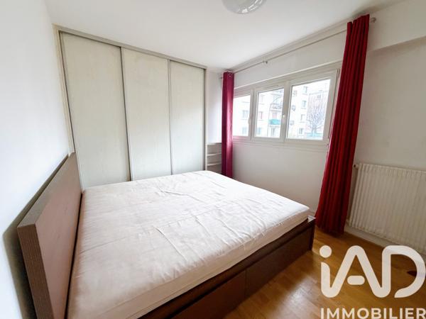 Location appartement 5 pièces 82 m² Bourg-la-Reine