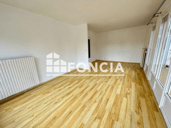 À vendre Appartement 3 pièces 74 m² - Maurepas 78310