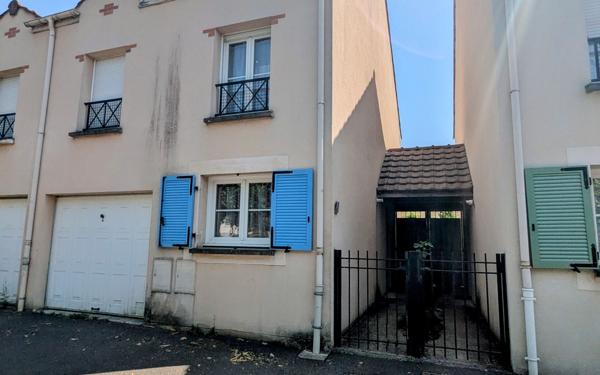 Maison à vendre    4 pièces • 83 m2 Chanteloup-en-Brie