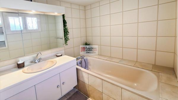 Maison au calme  3 pièces  57 m2  proche de Versailles