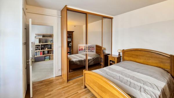 Maison au calme  3 pièces  57 m2  proche de Versailles