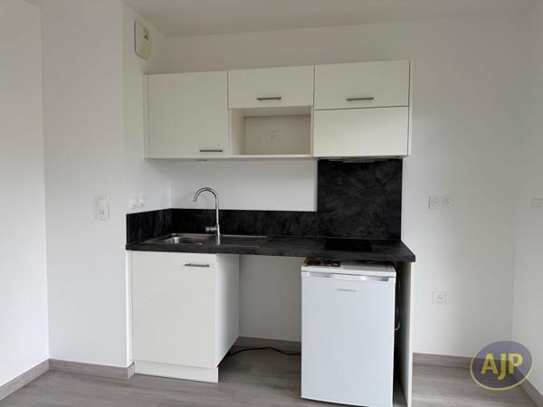Location appartement Nantes : 664 € - AJP Immobilier Nantes Nord