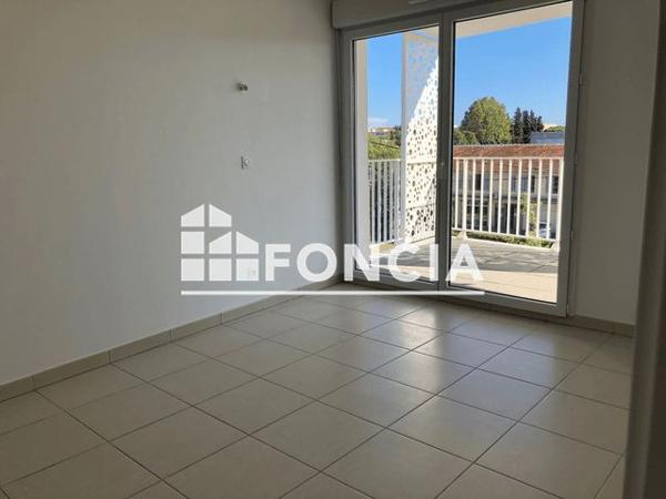 Location Appartement 2 pièces 43.52 m² - 52 RUE DE CANNES Cannes 06400