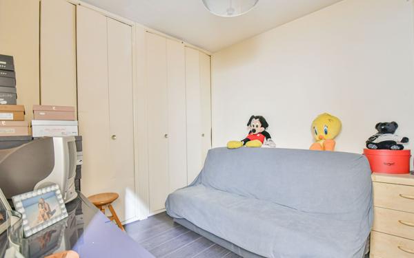 Appartement à vendre    4 pièces • 108 m2 Romainville