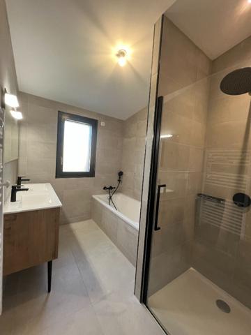 Maison Carquefou 6 Pièce(s) 132.35 M2