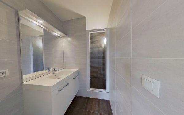 Appartement à vendre    4 pièces • 84,14 m2 Tassin-la-Demi-Lune