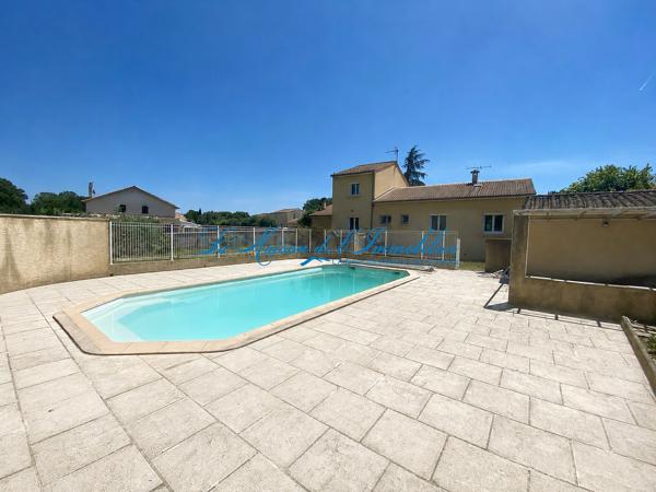 QUISSAC , maison de type F5 avec garage et piscine sur 3921 m²