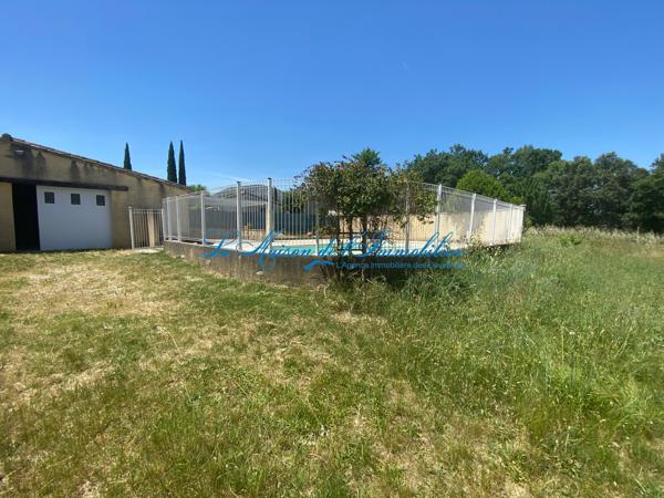 QUISSAC , maison de type F5 avec garage et piscine sur 3921 m²