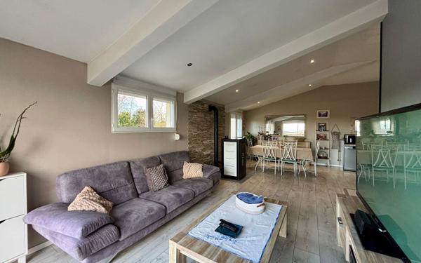 Maison à vendre    5 pièces • 109,66 m2 Pontfaverger-Moronvilliers