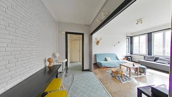 F2 à rénover résidence Le Champagne