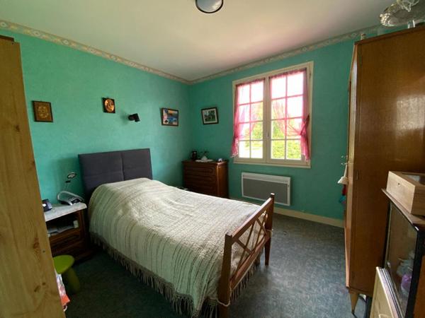 Maison Sourdeval 5 pièce(s) avec jardin