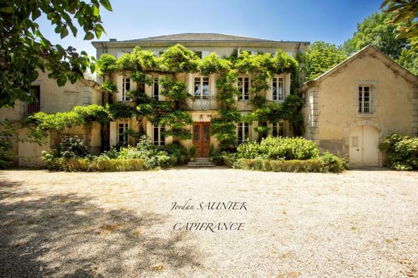 Propriété à vendre 14 pièces proche de CASTRES (81)