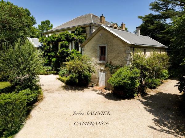 Propriété à vendre 14 pièces proche de CASTRES (81)