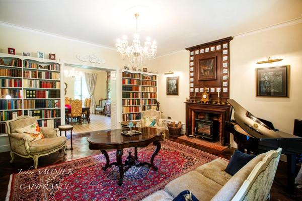 Propriété à vendre 14 pièces proche de CASTRES (81)