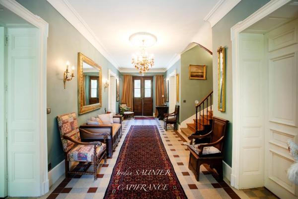 Propriété à vendre 14 pièces proche de CASTRES (81)