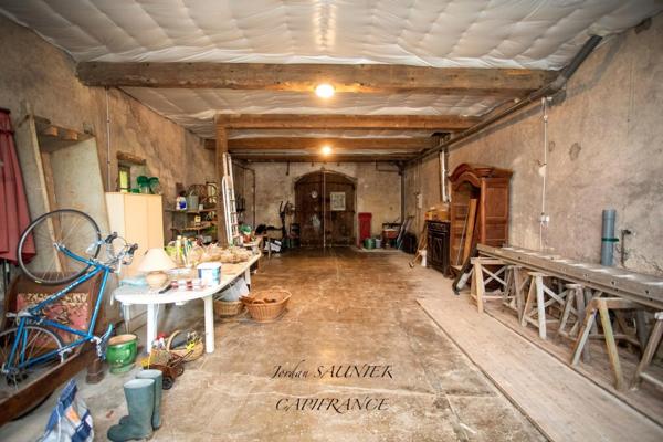 Propriété à vendre 14 pièces proche de CASTRES (81)
