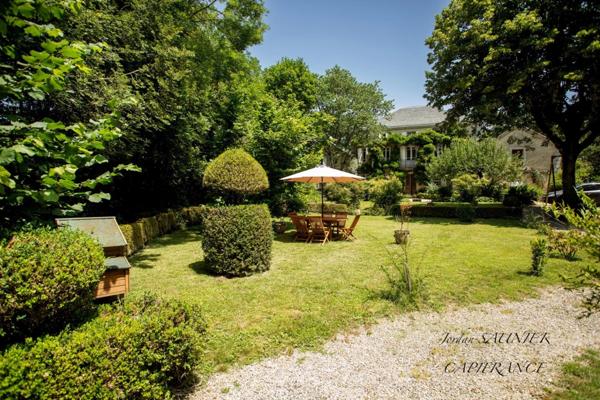 Propriété à vendre 14 pièces proche de CASTRES (81)