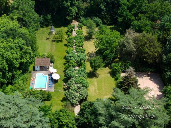 Propriété à vendre 14 pièces proche de CASTRES (81)