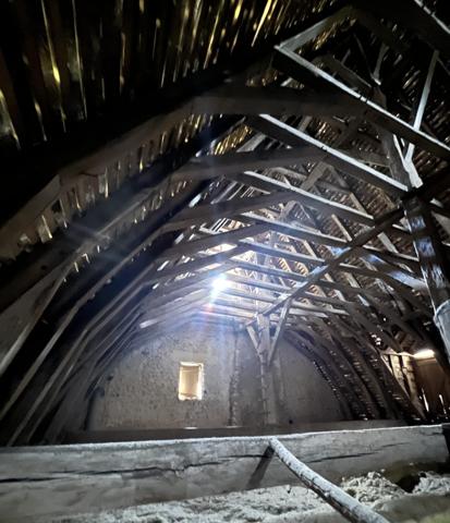 À vendre - Maison ancienne, 9 pièces située à Lavardin (41800)