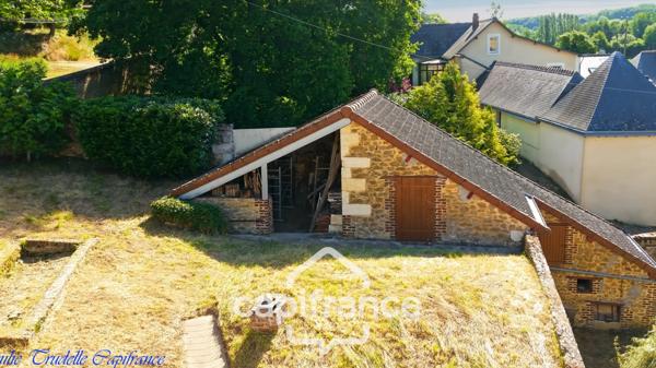 Dpt Sarthe (72), à vendre LA CHAPELLE GAUGAIN maison P8 de 208 m² - Terrain + de 2hectares