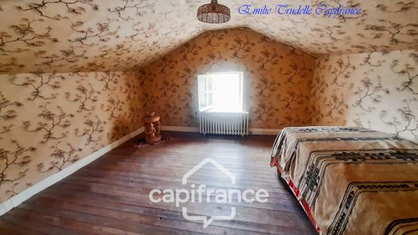 Dpt Sarthe (72), à vendre LA CHAPELLE GAUGAIN maison P8 de 208 m² - Terrain + de 2hectares