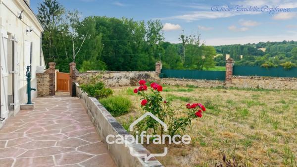 Dpt Sarthe (72), à vendre LA CHAPELLE GAUGAIN maison P8 de 208 m² - Terrain + de 2hectares