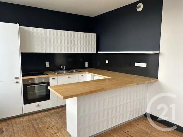 Appartement T2 à vendre  3 pièces - 55 m 2   LA ROCHELLE  - 17