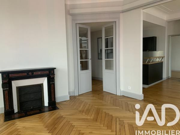Location appartement 6 pièces 105 m² Saint-Pryvé-Saint-Mesmin