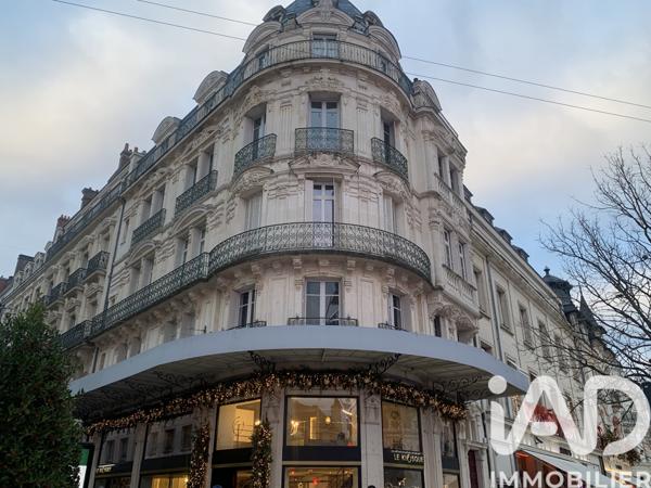 Location appartement 6 pièces 105 m² Saint-Pryvé-Saint-Mesmin