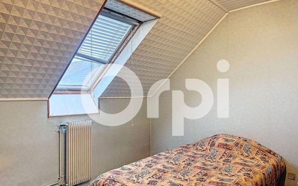 Maison à vendre    4 pièces •  Saint-Pantaléon-de-Larche