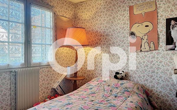 Maison à vendre    4 pièces •  Saint-Pantaléon-de-Larche