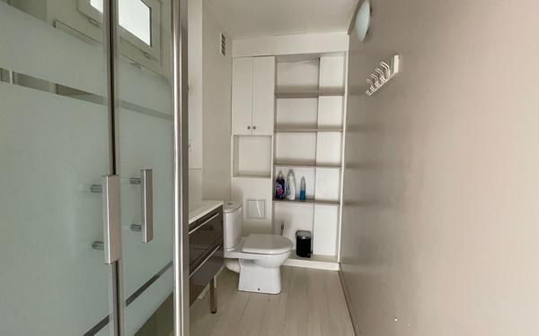 Appartement à vendre    1 pièce • 26 m2 Arcueil