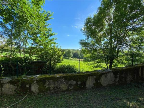 Maison à vendre à Roannes-Saint-Mary dans le Cantal (15220), ref : 15061-1058683